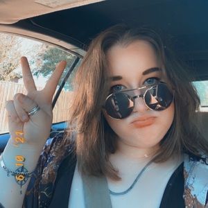 Meet your Posher, Hunter